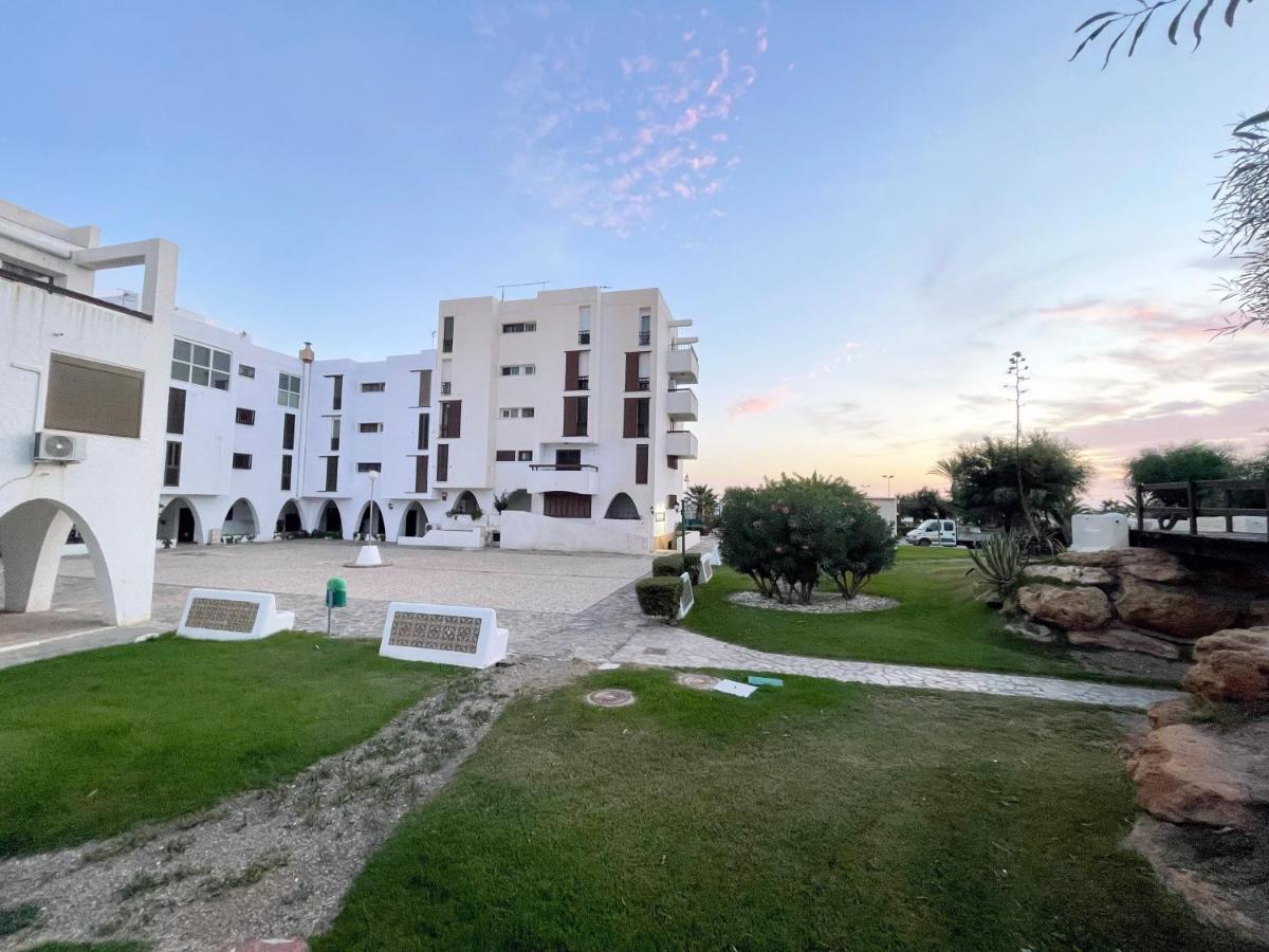 Primera Linea De Playa De Martina Almerimar Ngoại thất bức ảnh